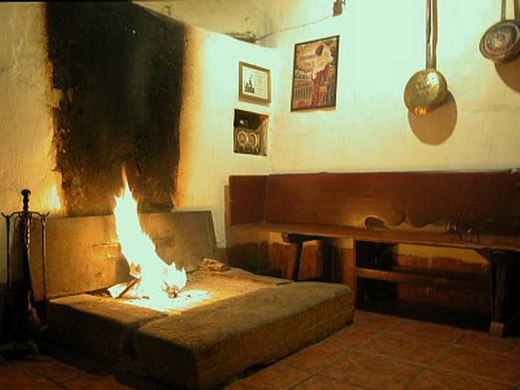 Posada Real La Vieja Chimenea-Spa Herreros Extérieur photo